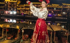 香蕉丝瓜草莓秋葵小猪芭乐茄子在线观看